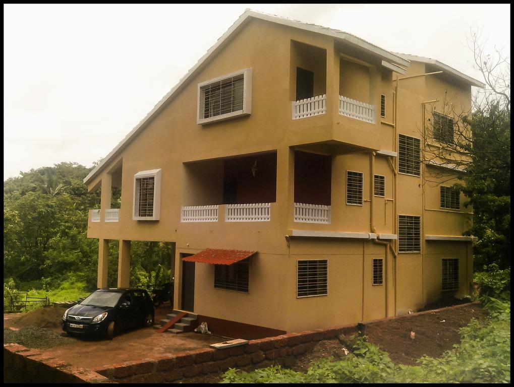 Varshavan- Nature, Hobby And Art Residency Hotel Dāpoli Екстериор снимка